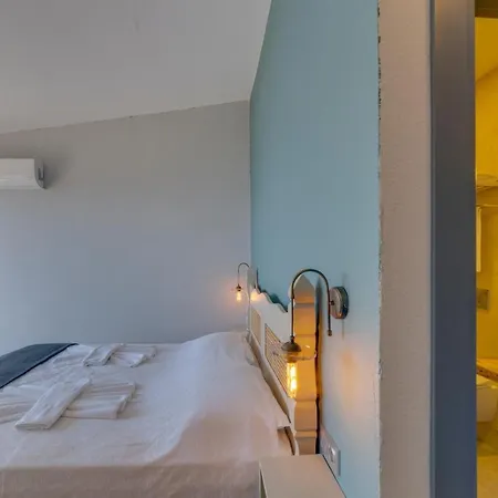 Mandalya Butik Bed & Breakfast Datça